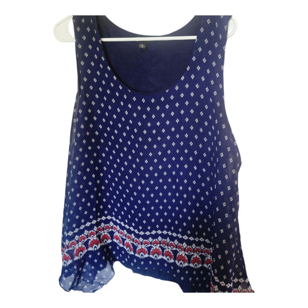 Espresso Asymmetrical Blue and White Lined Tank Top Xl